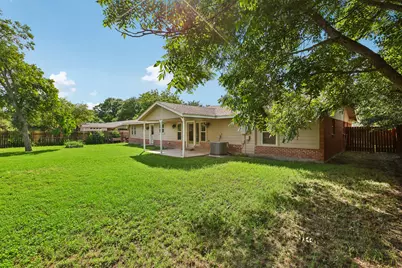 810 Vogel Drive, Lockhart, TX 78644 - Photo 34