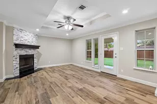 810 Vogel Dr, Lockhart, TX 78644 - Photo 8