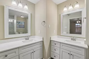 810 Vogel Dr, Lockhart, TX 78644 - Photo 24