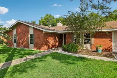 810 Vogel Drive, Lockhart, TX 78644 - Photo 2