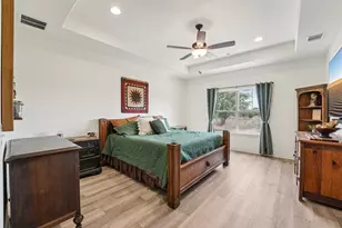 156 Three Creeks Dr, Bertram, TX 78605 - Photo 10