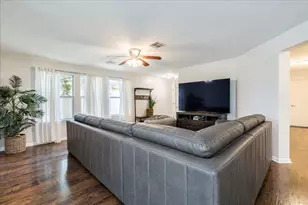 981 Goldenrod St, Kyle, TX 78640 - Photo 10