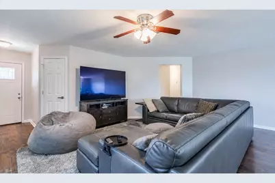 981 Goldenrod Street, Kyle, TX 78640 - Photo 8