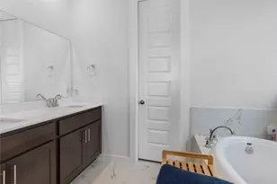 316 Amista Dr, Liberty Hill, TX 78642 - Photo 18