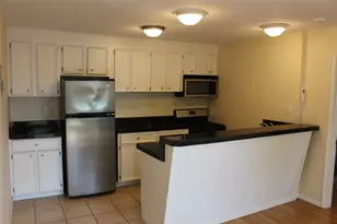 304 E 33rd St, Austin, TX 78705 - Photo 8