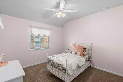 194 Sugar Creek, Buda, TX 78610 - Photo 12