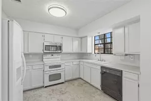 205 N Mt Rushmore Dr, Cedar Park, TX 78613 - Photo 6