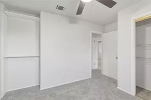 205 N Mt Rushmore Dr, Cedar Park, TX 78613 - Photo 14