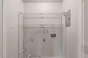 205 N Mt Rushmore Dr, Cedar Park, TX 78613 - Photo 16