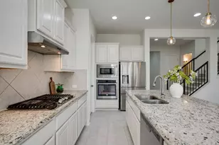 7107 Calpe Dr, Austin, TX 78739 - Photo 8