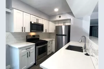 2504 Manor Circle #A, Austin, TX 78723 - Photo 4