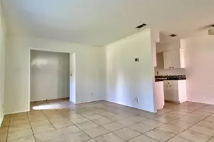 2528 Berkett Dr, Austin, TX 78745 - Photo 12