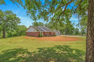 1110 Co Rd 439, Dime Box, TX 77853 - Photo 4