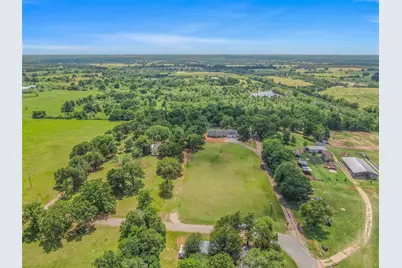 1110 County Road 439, Dime Box, TX 77853 - Photo 1