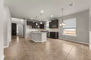 1000 Farm Creek Cove, Hutto, TX 78634 - Photo 20