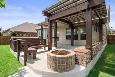 1000 Farm Creek Cove, Hutto, TX 78634 - Photo 38
