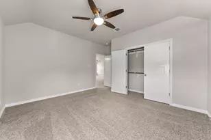 1000 Farm Creek Cove, Hutto, TX 78634 - Photo 32