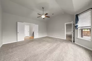 1000 Farm Creek Cove, Hutto, TX 78634 - Photo 14