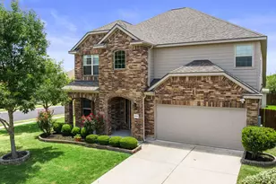 1000 Farm Creek Cove, Hutto, TX 78634 - Photo 2
