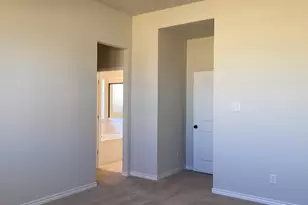 129 Clover Bnd, Liberty Hill, TX 78642 - Photo 14