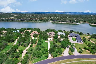 3004 Travis Lakeside Drive, Spicewood, TX 78669 - Photo 12