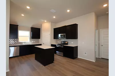 4605 Lava Island Drive, Austin, TX 78747 - Photo 4