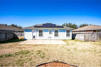 122 Quail Hollow Drive, Hutto, TX 78634 - Photo 24