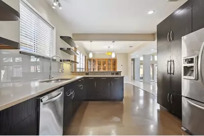 6904 Peppervine Cove, Austin, TX 78750 - Photo 10