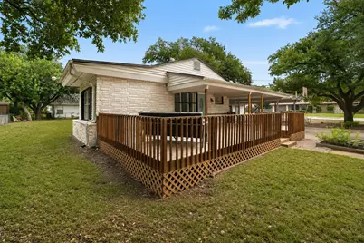 1700 W 7th Street, Taylor, TX 76574 - Photo 16