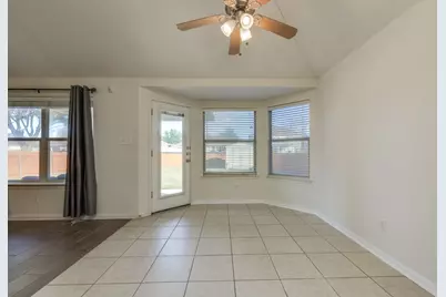 6007 Lone Star Court, Hutto, TX 78634 - Photo 14