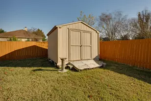 6007 Lone Star Ct, Hutto, TX 78634 - Photo 30