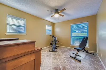9201 Heatherwood Drive, Austin, TX 78748 - Photo 22
