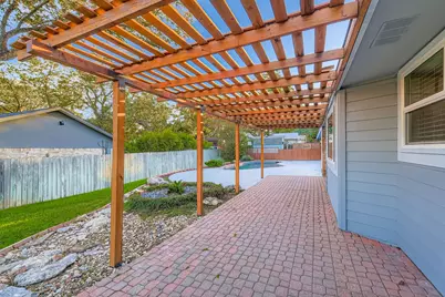 9201 Heatherwood Drive, Austin, TX 78748 - Photo 24