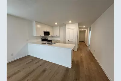 101 Silent Sky Lane, Hutto, TX 78634 - Photo 2