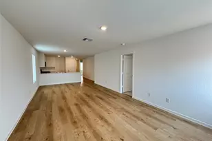 101 Silent Sky Ln, Hutto, TX 78634 - Photo 12
