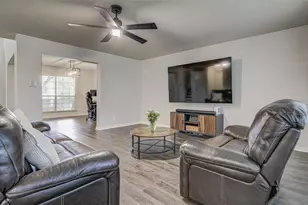 10614 Black Wolf Bay, San Antonio, TX 78245 - Photo 6