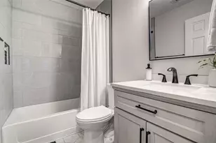 10614 Black Wolf Bay, San Antonio, TX 78245 - Photo 18