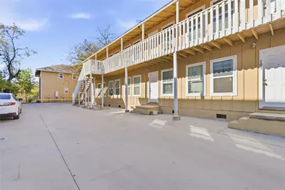 204 E 30th Street #201, Austin, TX 78705 - Photo 16