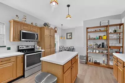 609 S Lake Creek Drive, Round Rock, TX 78681 - Photo 12