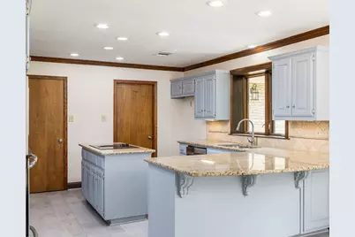 9900 Winding Oak Circle, Austin, TX 78750 - Photo 8