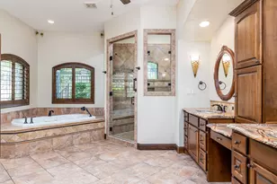 9900 Winding Oak Cir, Austin, TX 78750 - Photo 14