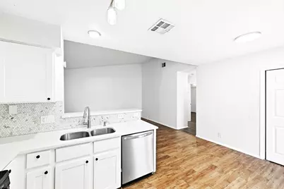 10604 Lanshire Drive #B, Austin, TX 78758 - Photo 8