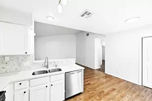 10604 Lanshire Dr, Austin, TX 78758 - Photo 8
