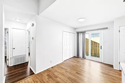 10604 Lanshire Drive #B, Austin, TX 78758 - Photo 4