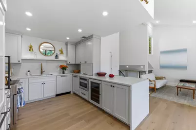 1821 Westlake Drive #105, Austin, TX 78746 - Photo 10