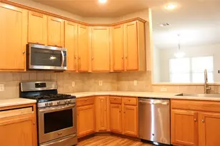 1811 W Pflugerville Pkwy, Round Rock, TX 78664 - Photo 6