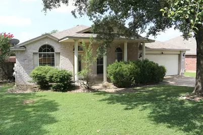 1811 W Pflugerville Parkway, Round Rock, TX 78664 - Photo 1