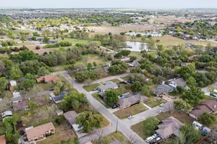 812 George St, Taylor, TX 76574 - Photo 32