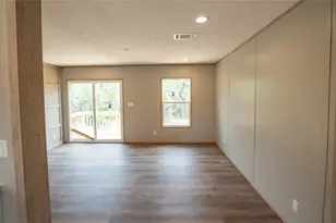 123 Baylen Clifton Ln, Lockhart, TX 78644 - Photo 12