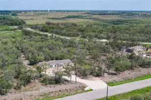 123 Baylen Clifton Ln, Lockhart, TX 78644 - Photo 36